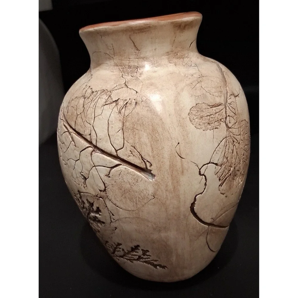 Getty Signed Studio Pottery Vase Incised Leaf Grass Earthy Terracotta 5.5 Inch